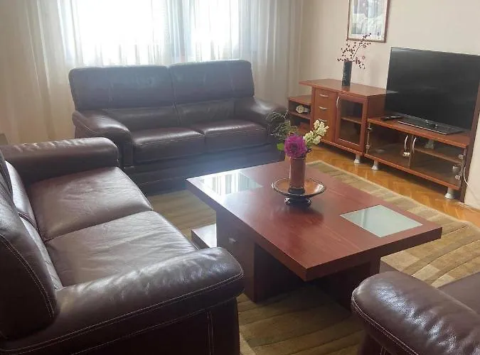 Апартаменти Family Ivanovic Скоп'є